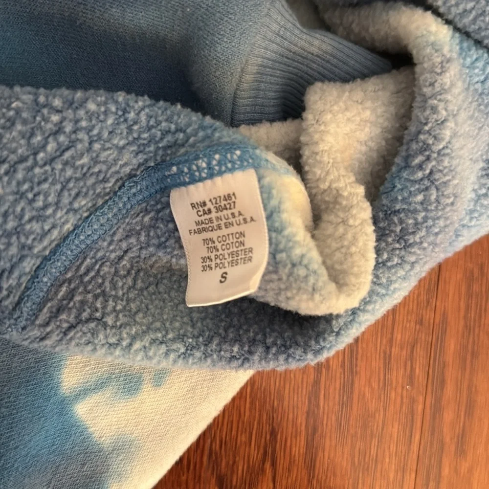 Wildfox Tie Dye Monte Sweatshirt Small Pink Blue Cropped Crewneck Ombre - Picture 4 of 4